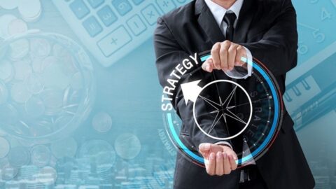 Chiến lược kinh doanh của các CEO tập đoàn lớn: Chúng ta học gì từ họ?
